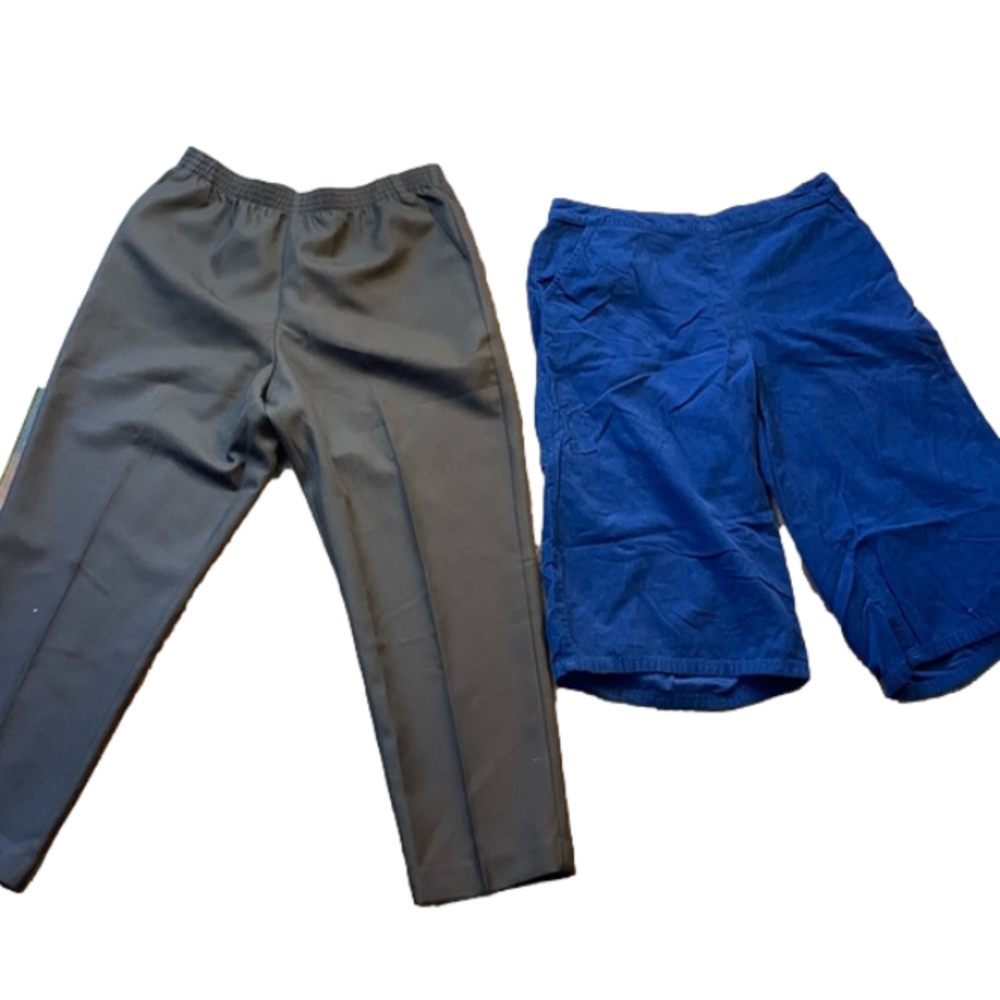 Nice elastic pants and cool lots size 18p in box 21